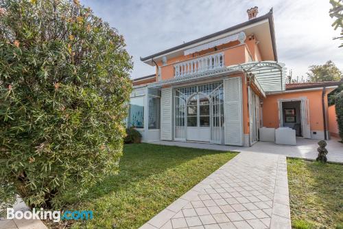 Appartement avec chauffage. À Forte dei Marmi