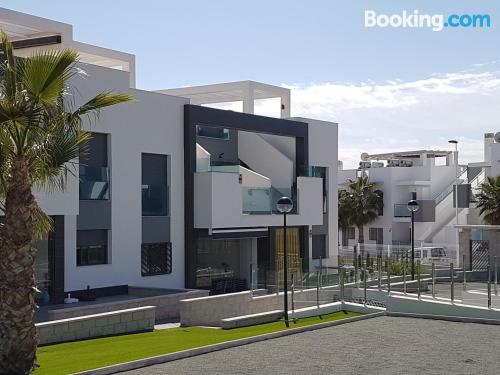 Apartamento com terraço em Punta Prima