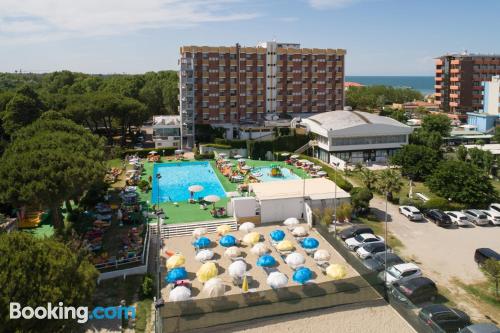 Appartement avec piscine. Chiens bienvenus!