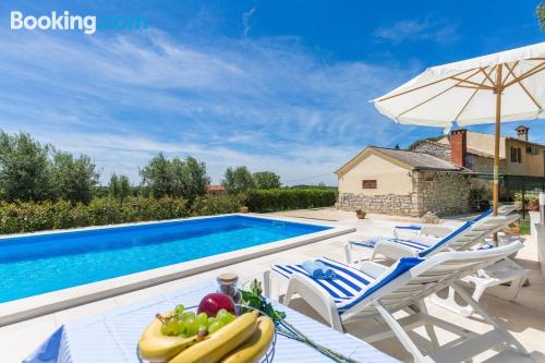 Appartement avec terrasse. Parfait pour 5 ou plus