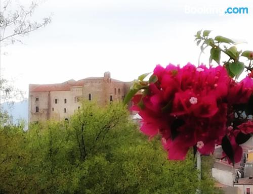 Appartement de 1 pièce. À Castelbuono.