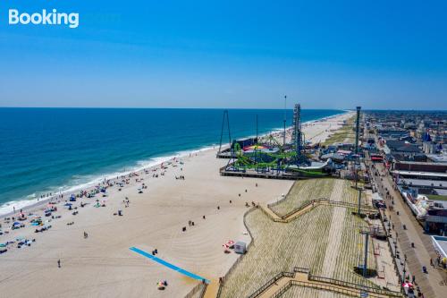 Apartamento adequado para cães à Seaside Heights. Terraço!