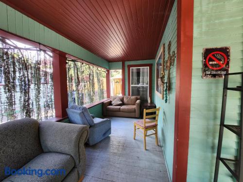 Eugene Whiteaker International Hostel 