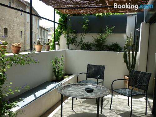 2 bedrooms, superb location in Avignon.