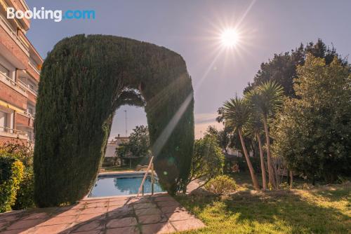 Appartement avec piscine. Pour deux personnes