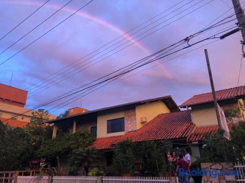 Best location. Enjoy your swimming pool in Bombinhas!