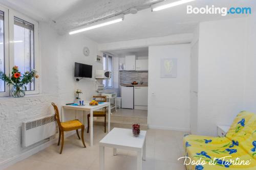 Apartamento en Toulon con internet.