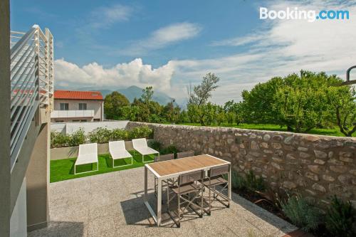 Appartement avec terrasse. À San Felice del Benaco