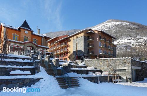 Prático apartamento em Ax-Les-Thermes. No centro