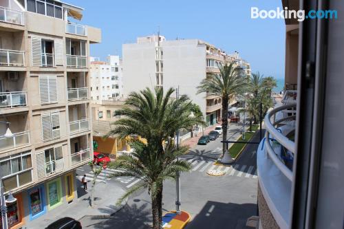 Appartement avec Wifi et terrasse. À Torrevieja