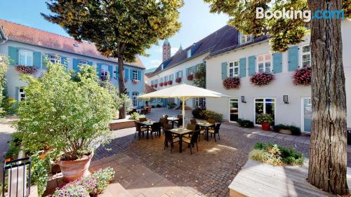 Appartement avec chauffage, avec terrasse!