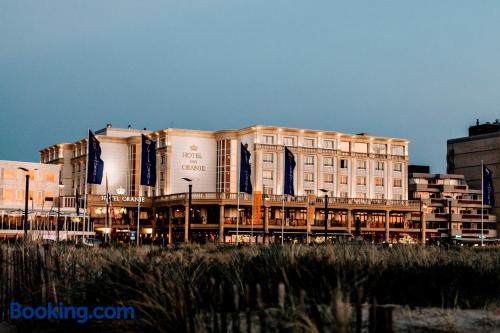 Noordwijk Aan Zee à vos pieds! Dans une excellente position!