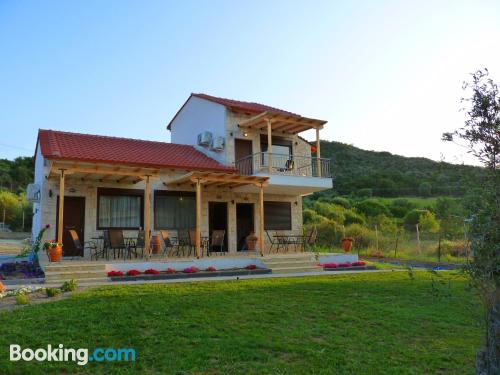 Apartamento con todo con terraza