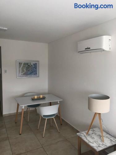 Apartamento com wi-fi, em boa posição de Neuquén.