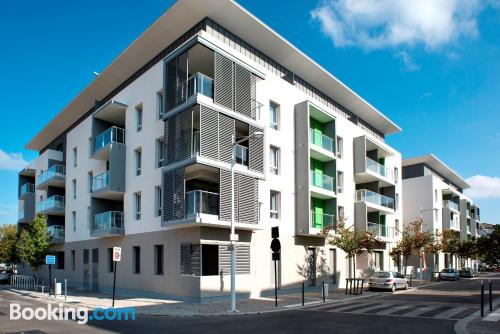 Appartement avec terrasse dans une position centrale de Nîmes