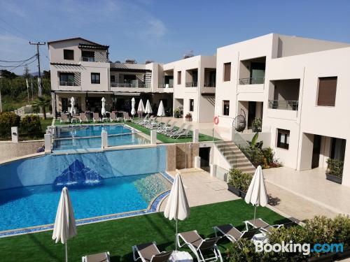 Appartement avec piscine. Terrasse!