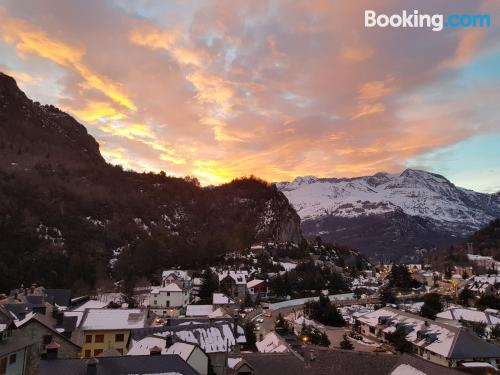 Apt mit Terrasse. In Escarrilla