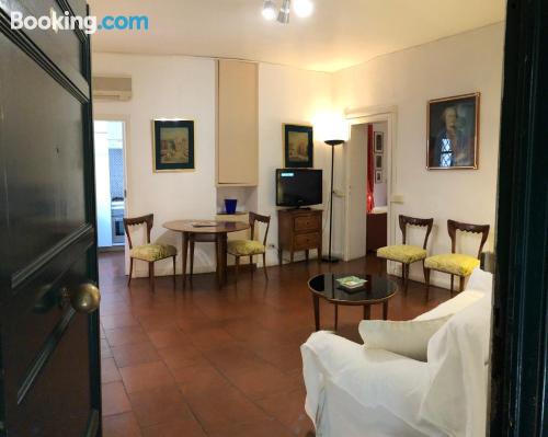 One bedroom apartment place in Rome with pool.