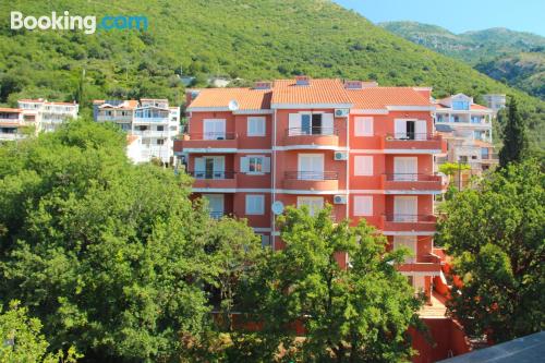 1-Zimmer-Appartement in Petrovac na Moru. Balkon!