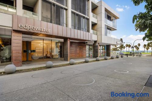 Grande apartamento em Geelong. Piscina!