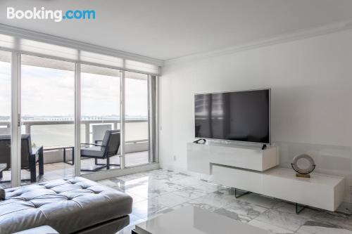 One bedroom apartment place in Miami with internet.