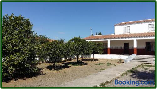 Spacious home in Pizarra. Three bedrooms!