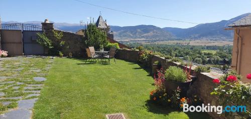 Appartement avec terrasse. À Ger