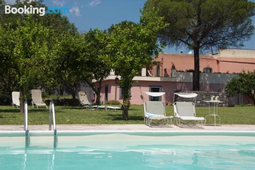 Apartamento com piscina em San Leonardello