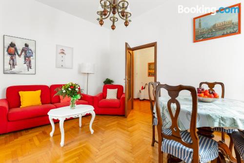 One bedroom apartment place in Milan. 65m2!.