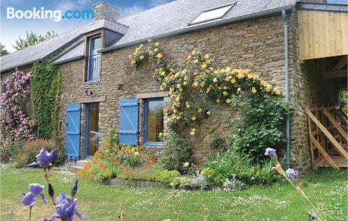 Geräumige Ferienwohnung. In Plouër-sur-Rance