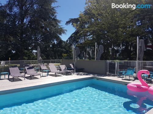 Apartamento cães bem-vindos à Toulouse. Terraço e piscina