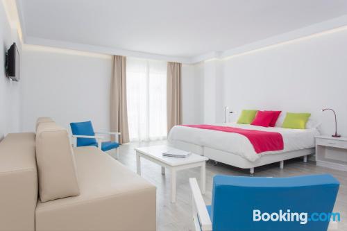 Apartamento en Cala Ratjada. ¡internet!.