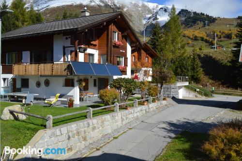 Appartement avec terrasse. À Sedrun