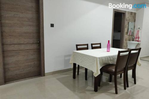 Apartamento em Guwahati, para duas pessoas.