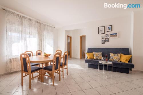 Apartamento em Vodice. Internet!