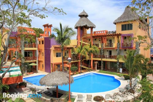 Apartamento con terraza y internet en Rincon de Guayabitos y piscina