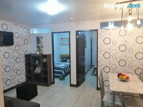 Apartamento en Mandaue City. ¡Aire acondicionado!