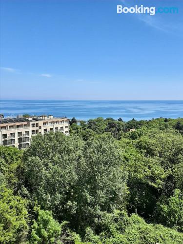 Appartement avec chauffage. À Sables d'or.