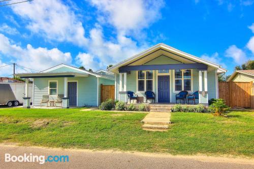 Port Aransas home. Perfect for 6 or more