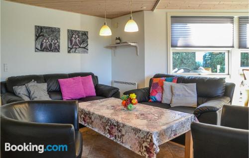 3-zimmer-wohnung. . Ideal für familien.