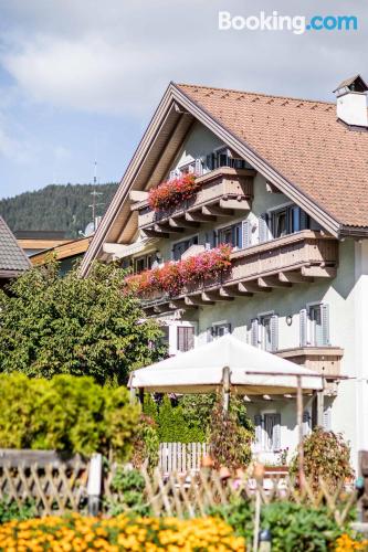 San Candido à vos pieds,, idéal pour 5 personnes ou plus.