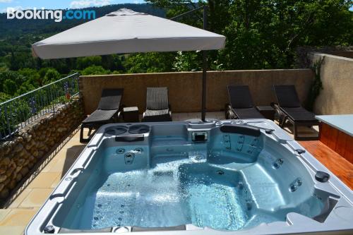 Appartement in Moustiers-Sainte-Marie. Terras!