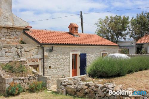 Pequeño apartamento con terraza