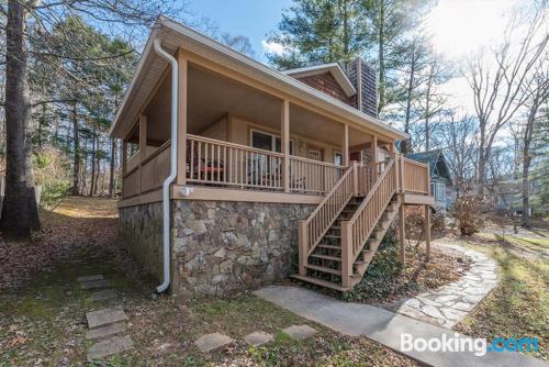 Appartement à Black Mountain. Idéal pour 5 personnes ou plus