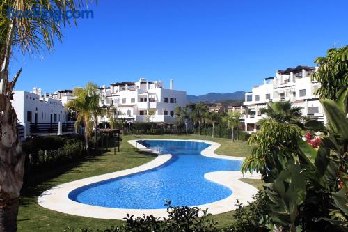 Espacioso apartamento en Estepona.