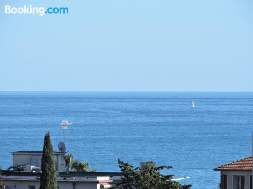 Appartement met terras. Cagnes-sur-Mer vanuit uw raam!