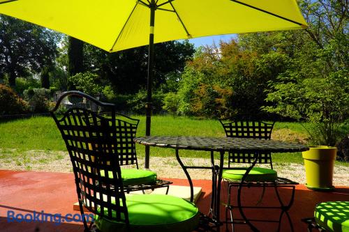 Saignon est votre! Terrasse et Wifi!