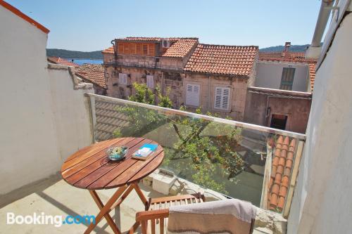 Wohnung mit Terrasse. In Korčula