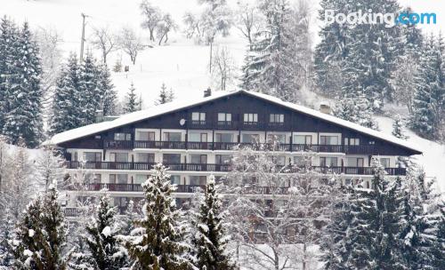 Apartamento con piscina en Combloux.