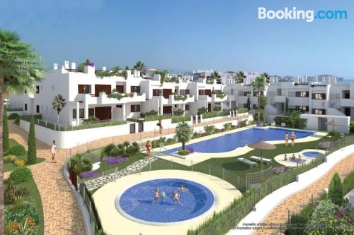 Amplio apartamento en buena ubicación en San Juan De Los Terreros